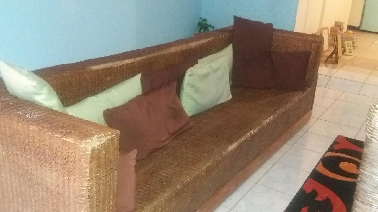 Kumunzi Backpackers Vandrarhem Lusaka Exteriör bild